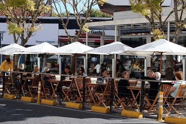 Siete COCINAS OUTDOOR en las que queremos inaugurar el VERANO